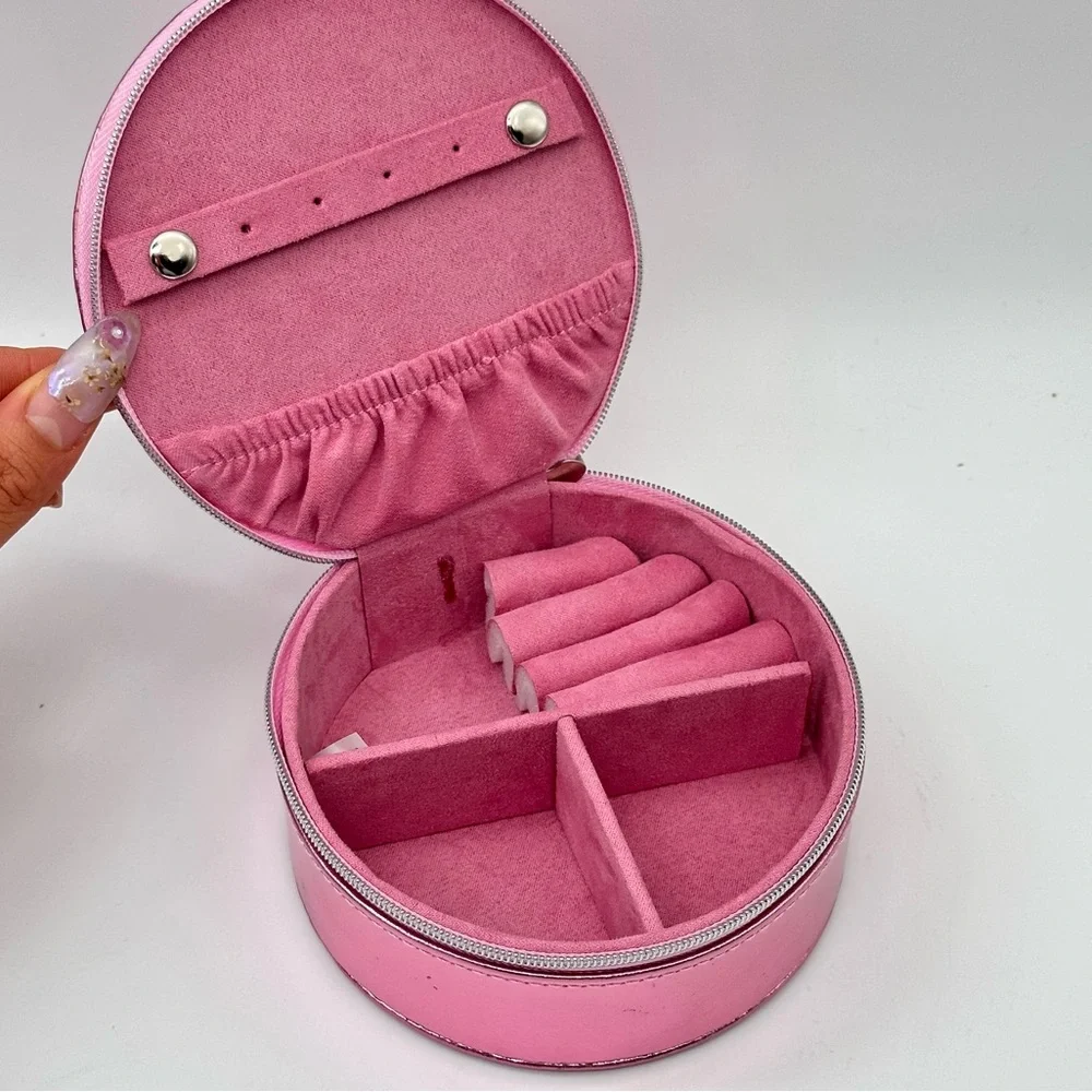 Sanrio Hello Kitty Round Zip Around Jewelry Travel Storage Case